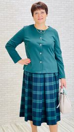 Костюм с кардиганом юбкой-миди в клеточку