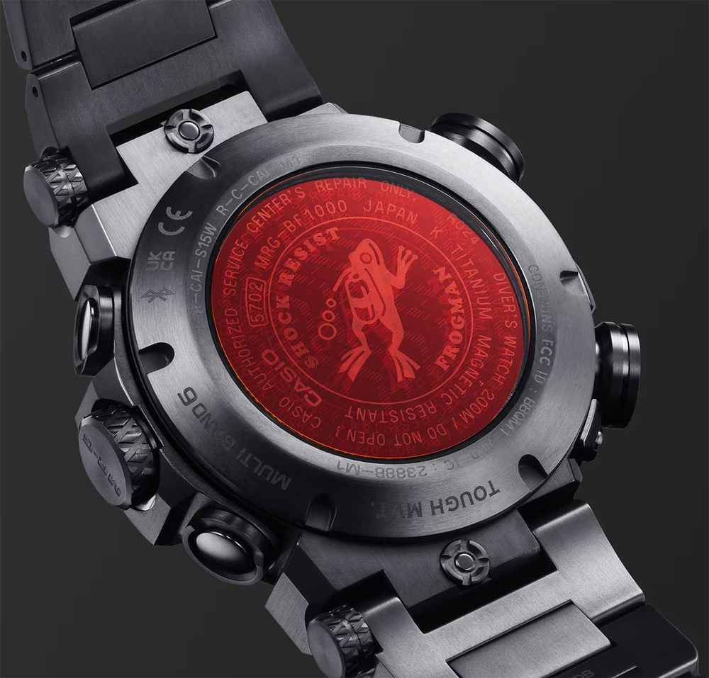 Часы Casio MRG-BF1000B-1A