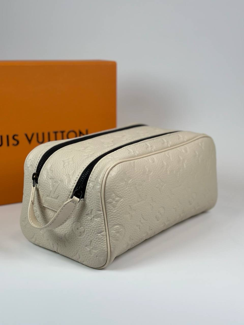 Косметичка Louis Vuitton