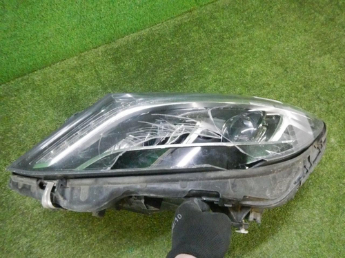 Битая Фара левая Mercedes S w222 (2013-2017) LED