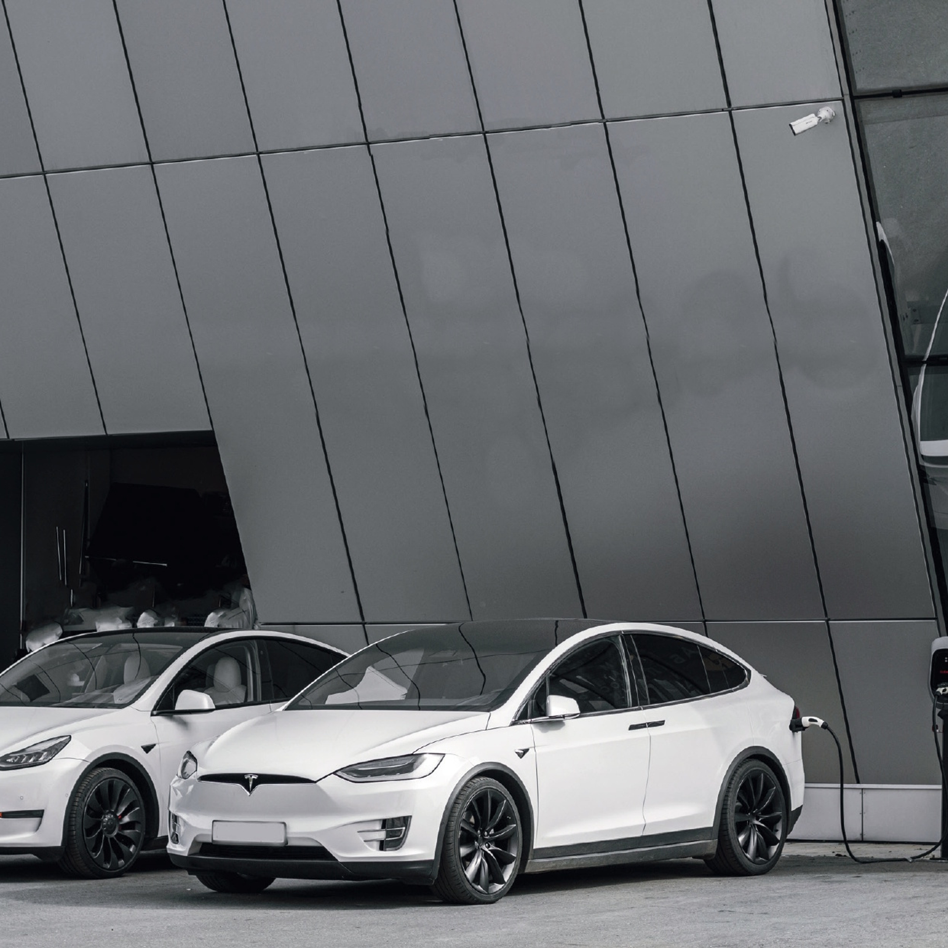 ЗАРЯДНЫЕ СТАНЦИИ ДЛЯ ЭЛЕКТРОМОБИЛЯ "ПОД КЛЮЧ"