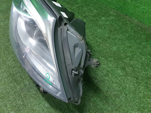 Фара правая Mercedes S W222 (2013-2017) LED