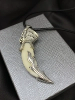 Кулон оберег амулет Настоящий Волчий Клык Зуб Волка талисман