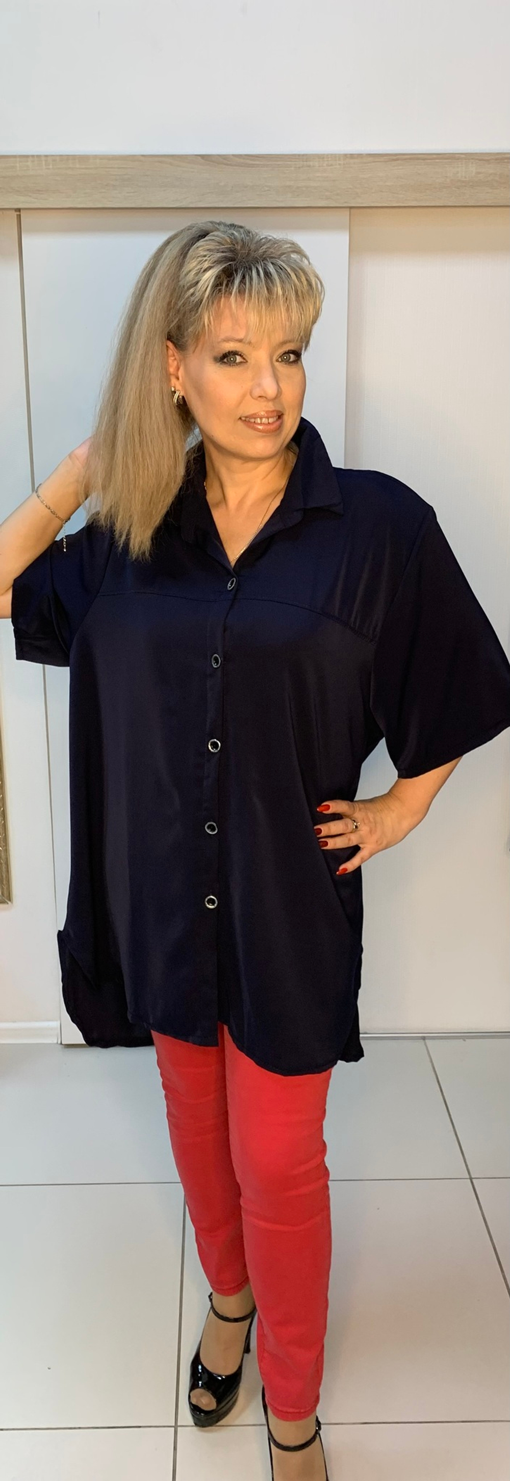 Рубашка темно-синего цвета