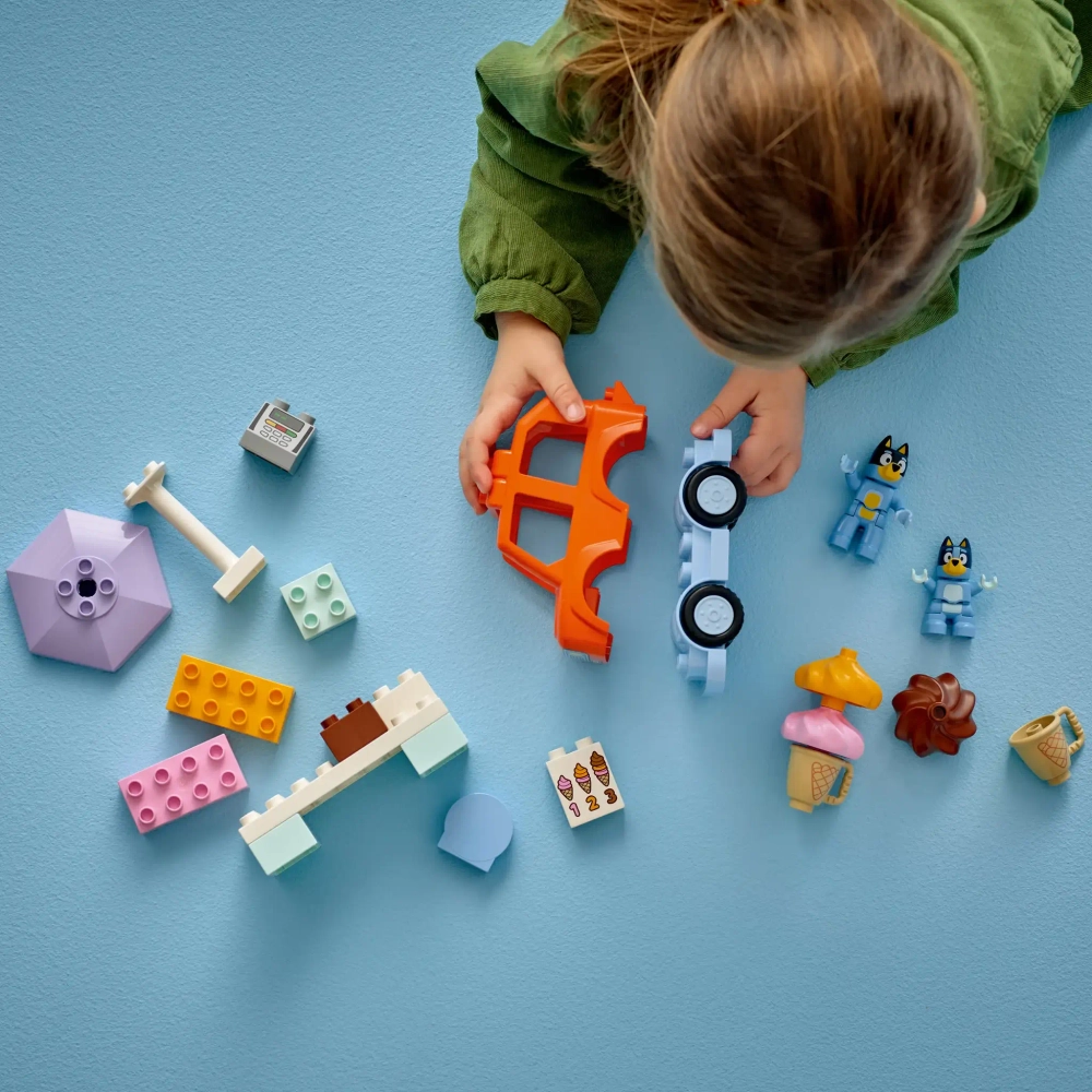 Конструктор LEGO Bluey 10458 Поездка за мороженым с Блуи