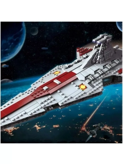 Конструктор Атакующий крейсер республиканцев 960 деталей