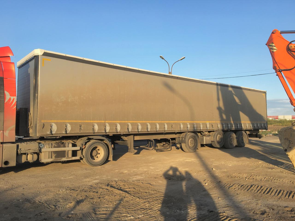 ВОМЗ PF-41* Полуприцеп шторный PF-41K
