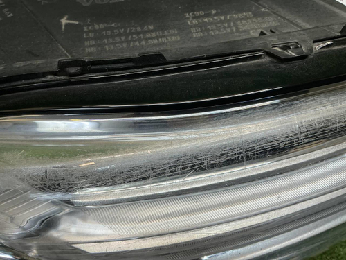 Фара правая Volvo XC90 2 (2014-2019) LED
