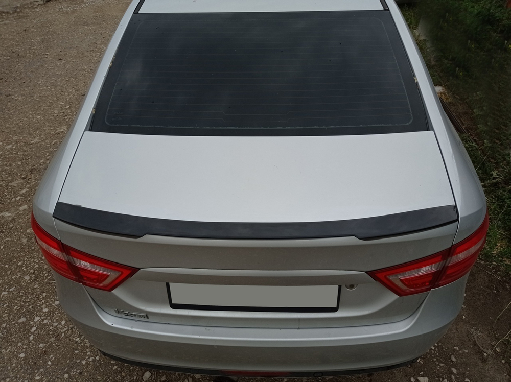 Лип спойлер багажника W Style Lada Vesta черный глянец