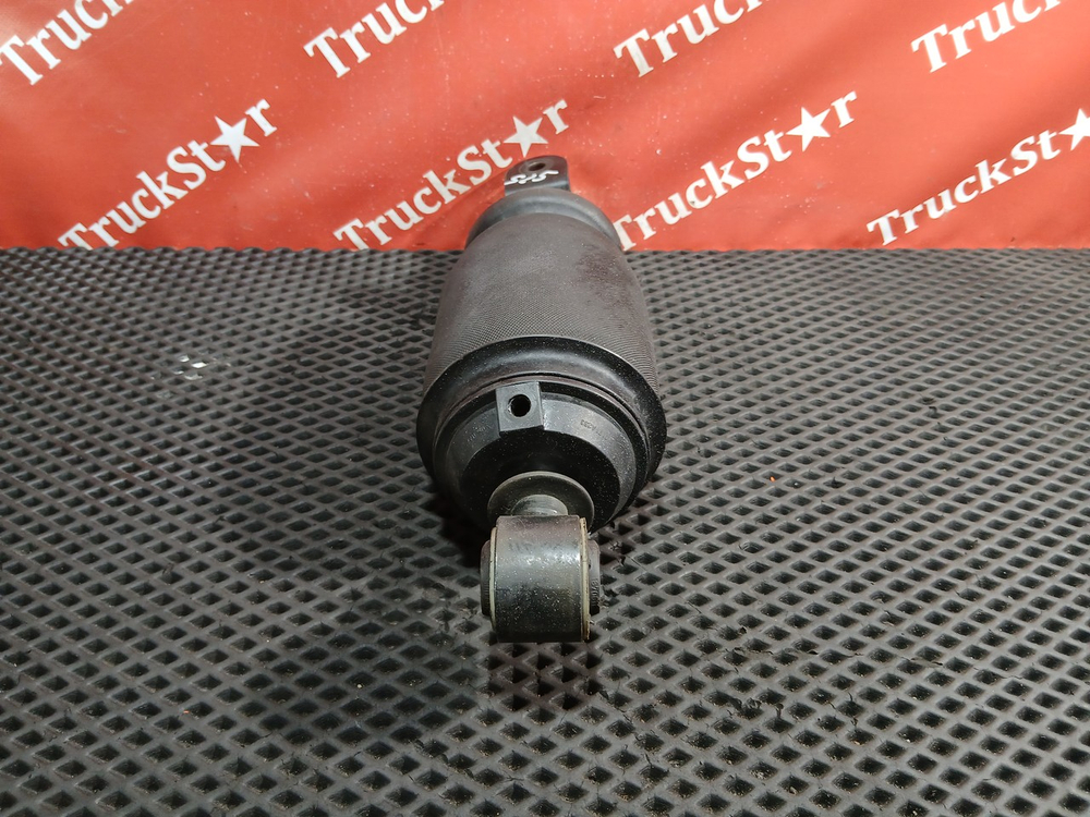 Амортизатор кабины передний