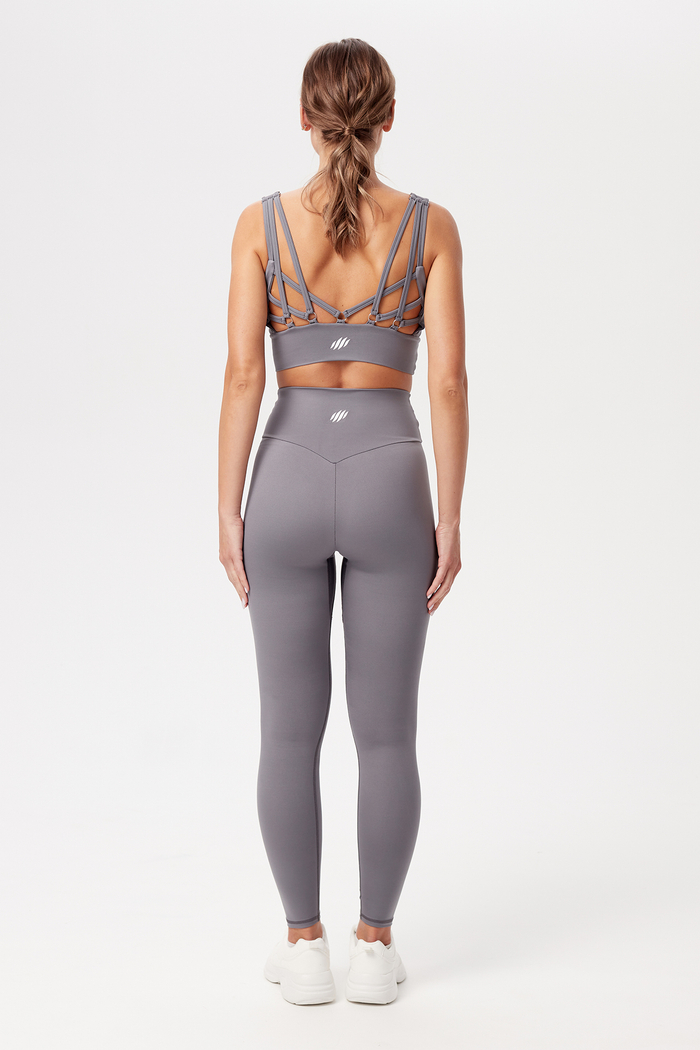 Легинсы с высокой талией