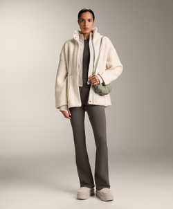 OYSHO Компрессионные брюки клеш Flare Compressive Raise Up, угольный