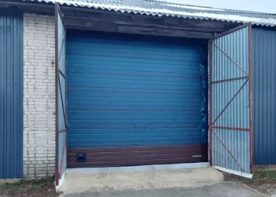 Секционные ворота