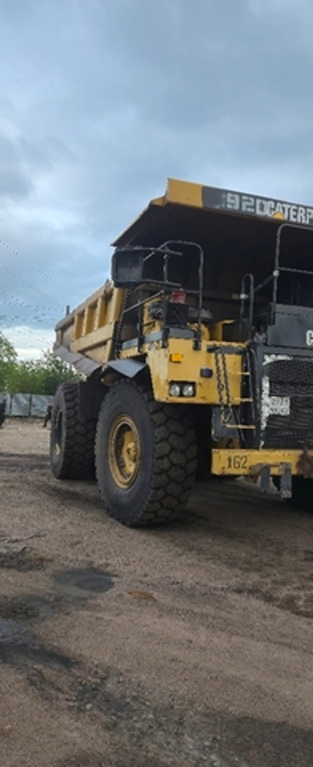 Caterpillar 773* Карьерный самосвал 773E (Дизельный, 27.0 л, 720 л.с. АТ)