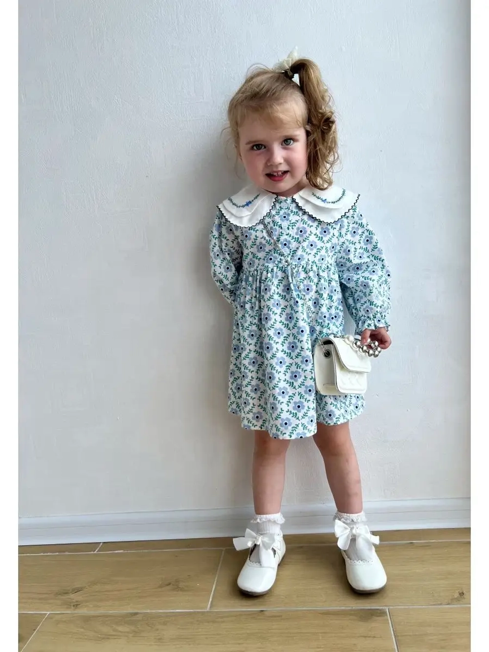 Платье нарядное с воротничком