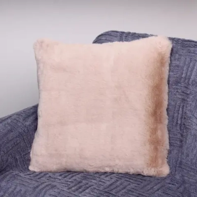 Чехол для декоративной подушки «SOFI», 43*43 см, иск. мех, цвет бежевый