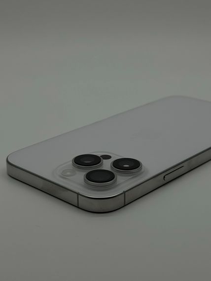 iPhone 16 Pro Max 512Gb White Titanium