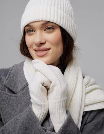 Варежки В540-01 белый