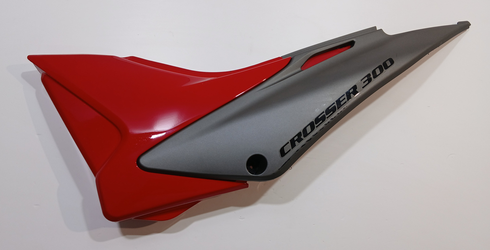 Пластик боковой левый Мотоцикл ATAKI Crosser 300