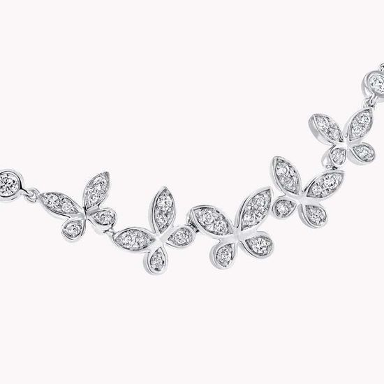 Колье Graff Butterfly Petite Pavé Diamond Line Pendant