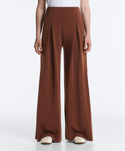OYSHO Длинные брюки из мягкого модала с плиссировкой, кофейный