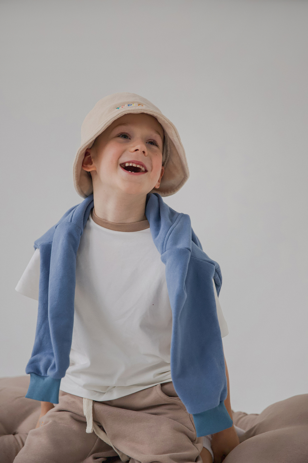 Футболка oversize Латте