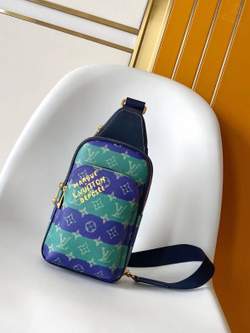 Нагрудная сумка-слинг Louis Vuitton Avenue PM