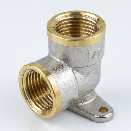 Угольник латунный никелированный с креплением (водорозетка) внутренняя резьба