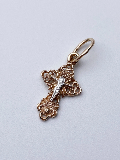 Крест из серебра/Позолота/С подвижным ухом