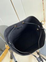 Louis Vuitton NeoNoe MM