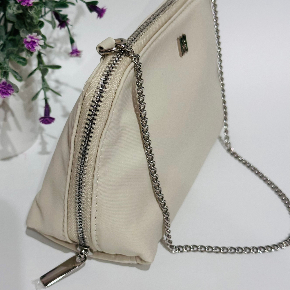 Косметичка с цепочкой HERA POUCH 1 шт.