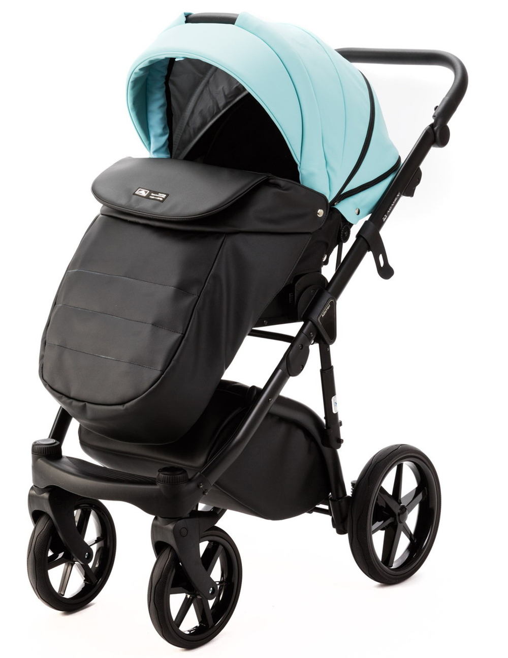 Детская коляска Adamex Nola Deluxe 2 в 1 N-SD111 (СВ.БИРЮЗОВАЯ.КОЖА + ЧЕРН.КОЖА)