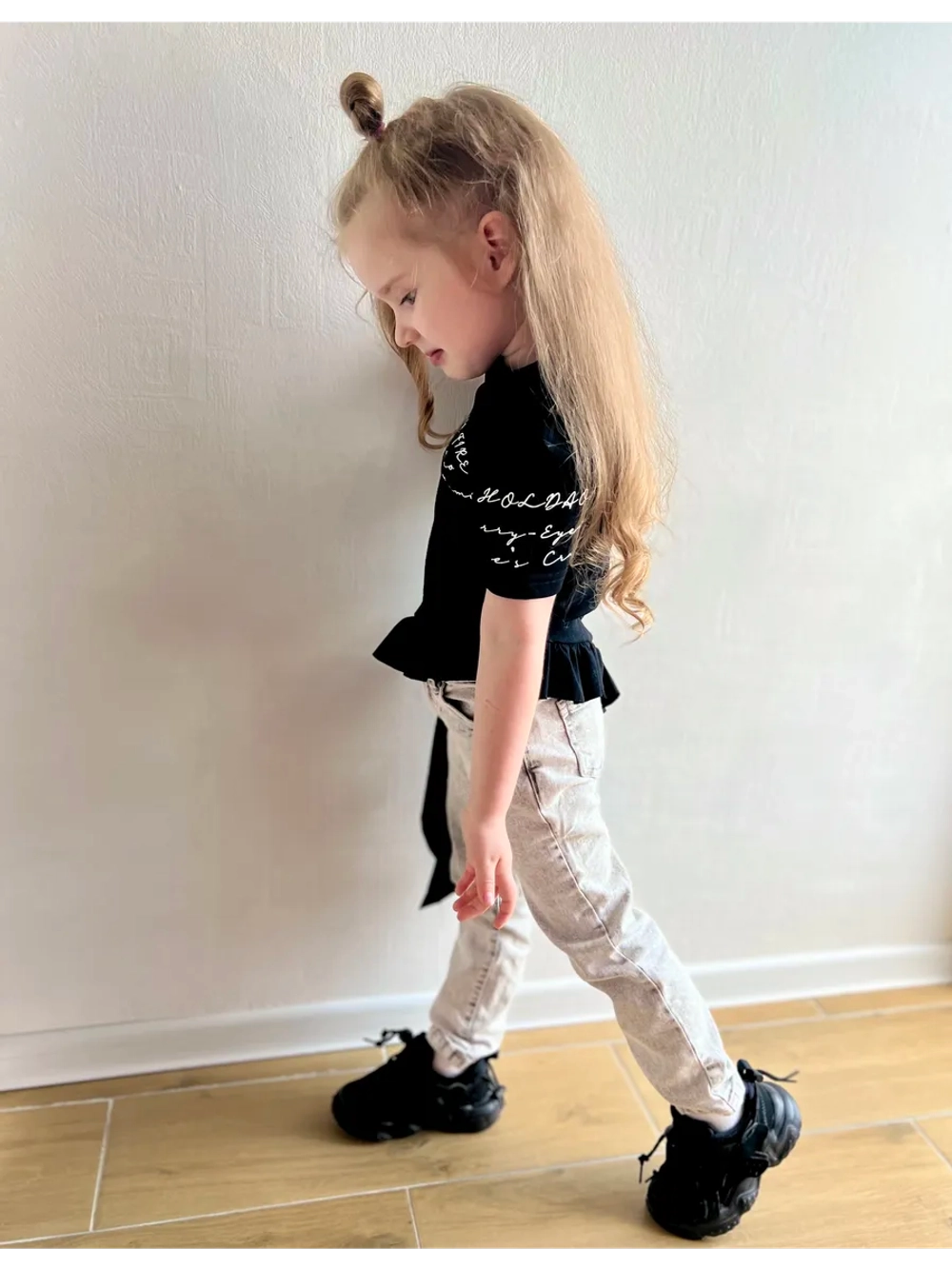 Футболка с воланами