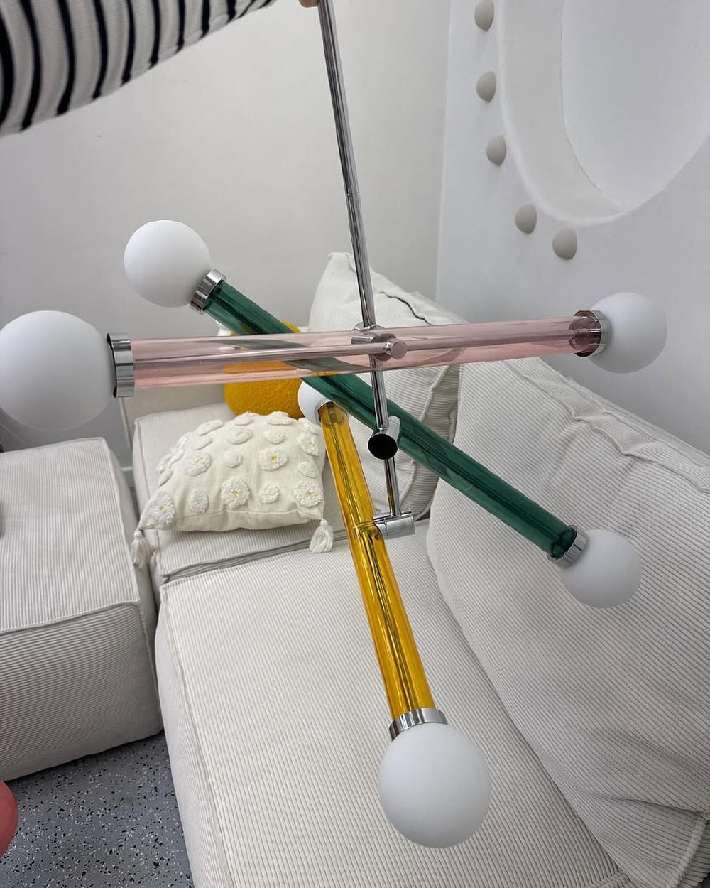 Яркие акцентные новинки 😍