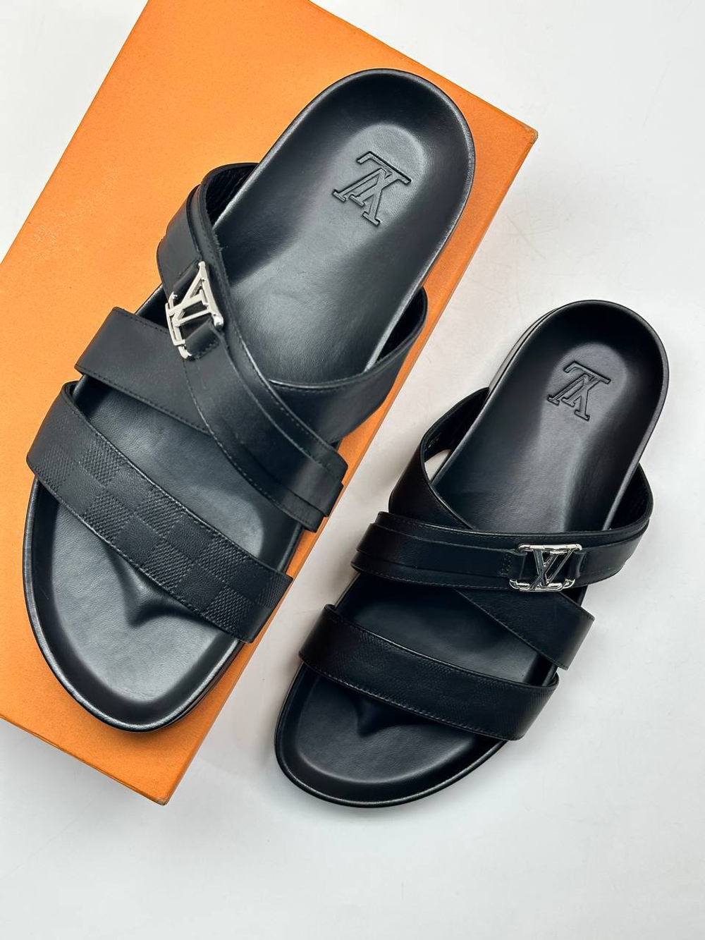 Сандалии Louis Vuitton