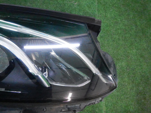 Фара правая Mercedes E W213 (2016-2021) LED