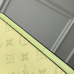 Louis Vuitton Brazza Wallet