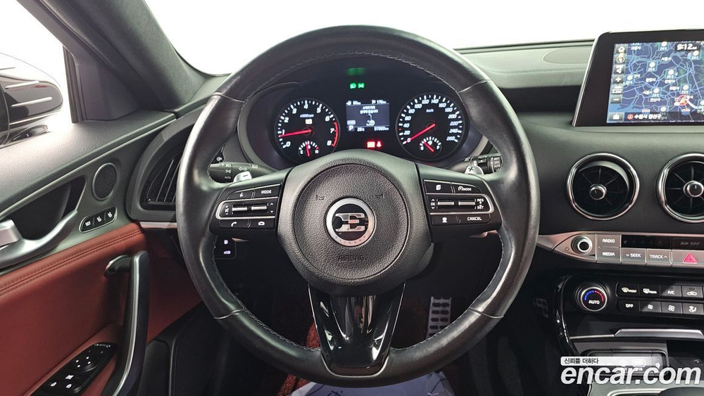 Kia Stinger 2.0 Turbo 2WD (09.2019)