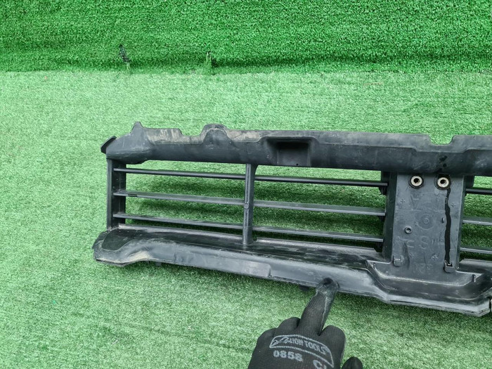 Воздуховод радиатора BMW 3er G20 (2018-2022)