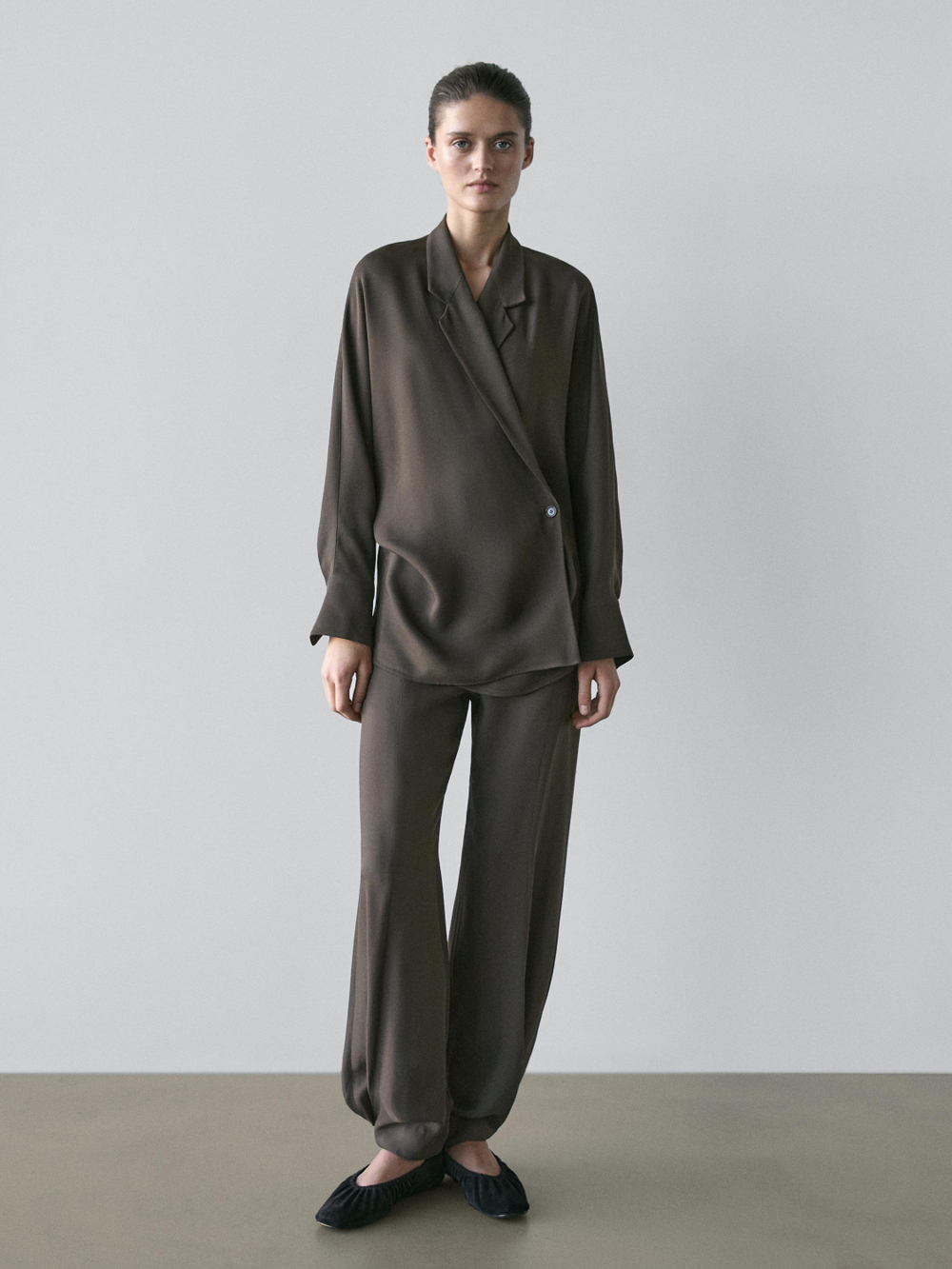 Massimo Dutti Свободные брюки-саруэль, серо-зеленый