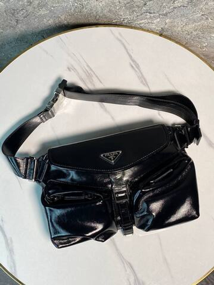 Сумка-мессенджер Prada