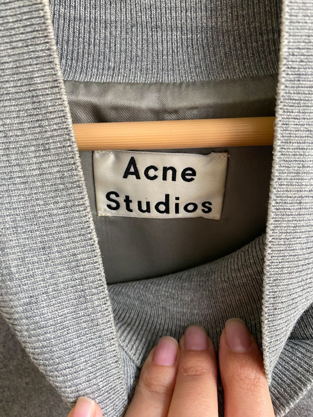 Шерстяное платье Acne Studios, S