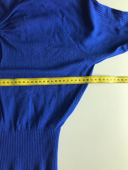 Джемпер свободного кроя, визуально на 44 размер