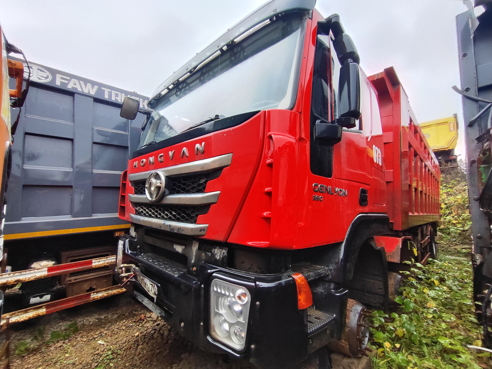 HONGYAN 908 8x4 Самосвал CQ3406HV39 (Дизельный, 8,7 л, 387 л.с., МТ)