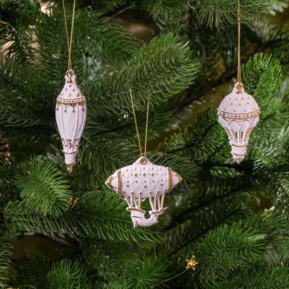 Набор из 3 елочных игрушек Farforite «Вокруг света» в подарочной коробке