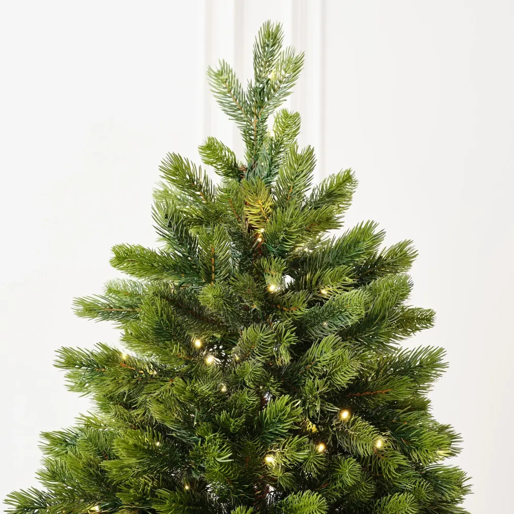 Елка с гирляндой встроенной «La Manche» (Литая хвоя) 210 см / 2,1 м