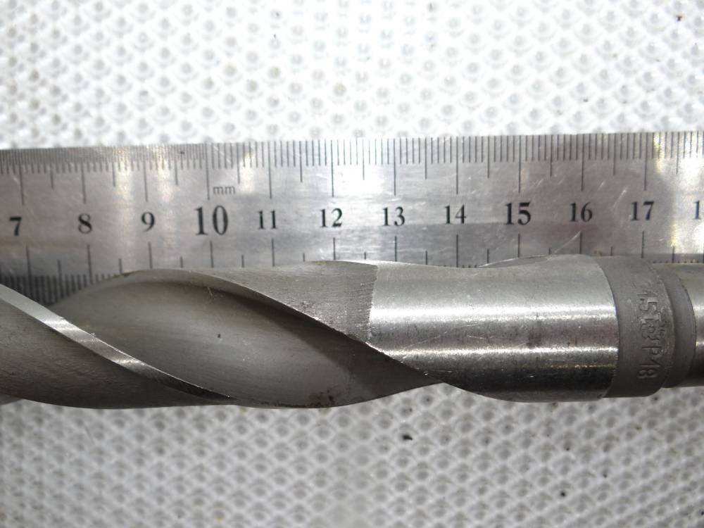 Сверло 21.5мм (130х245) Р18 к\х К/М2 СССР