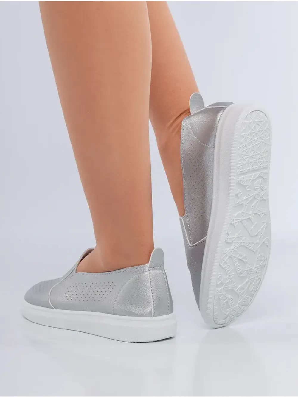 Мокасины летние с перфорацией