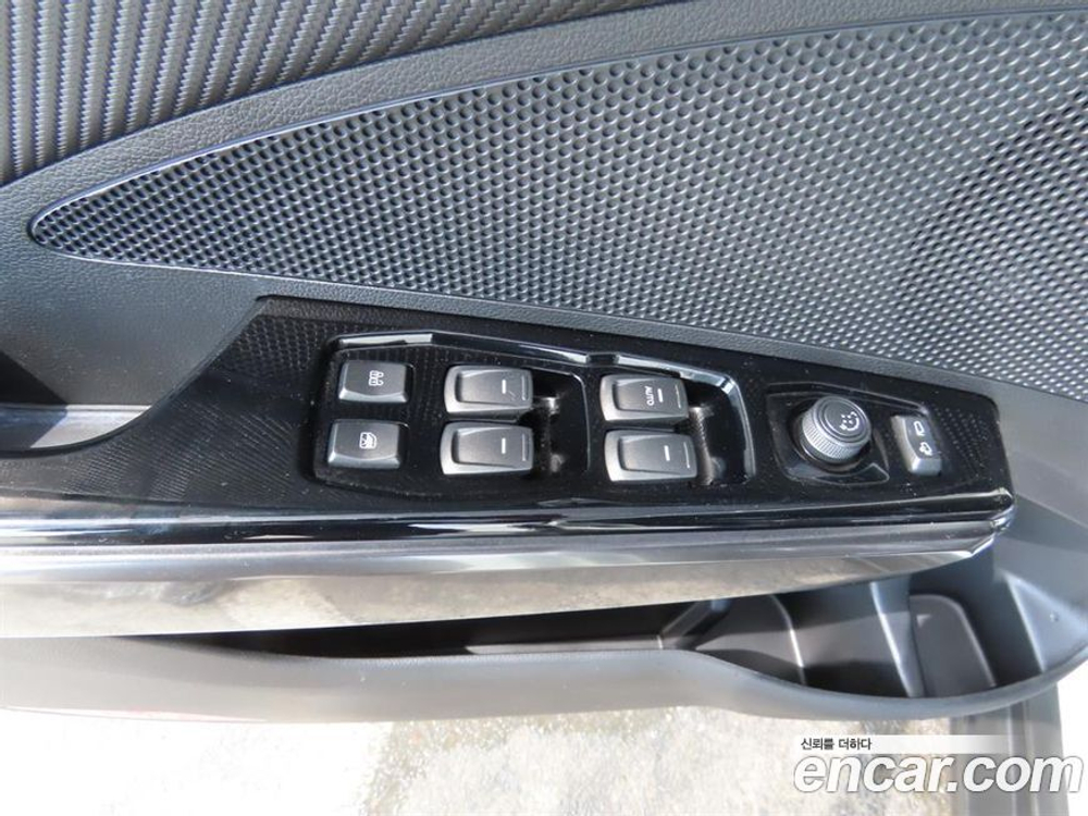 KG Mobility (Ssangyong) Tivoli Air 1.5 A3 2WD (03.2021)