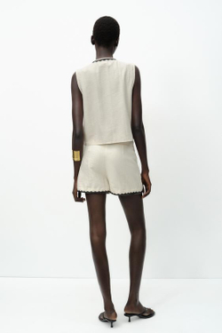 ZARA ШОРТЫ-БЕРМУДЫ С ВЫШИВКОЙ, ЭКРЮ